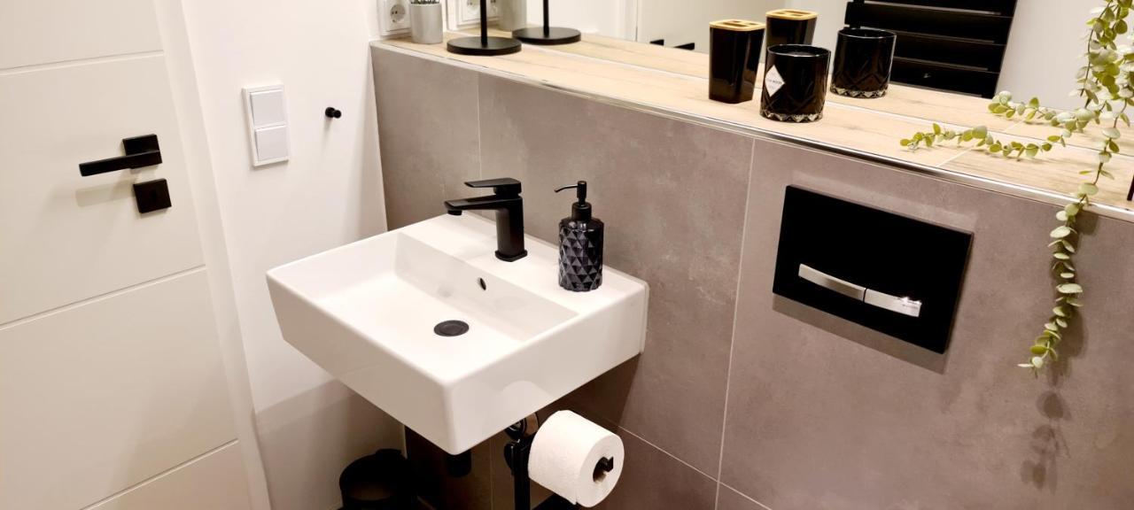 Elbquartier | Ferienwohnung In Wedel Extérieur photo